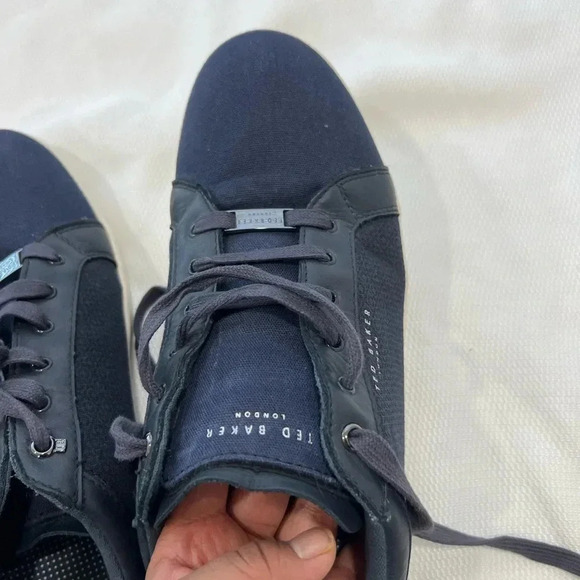 Ted Baker Ternur Print Sneakers size 12 - Picture 9 of 10